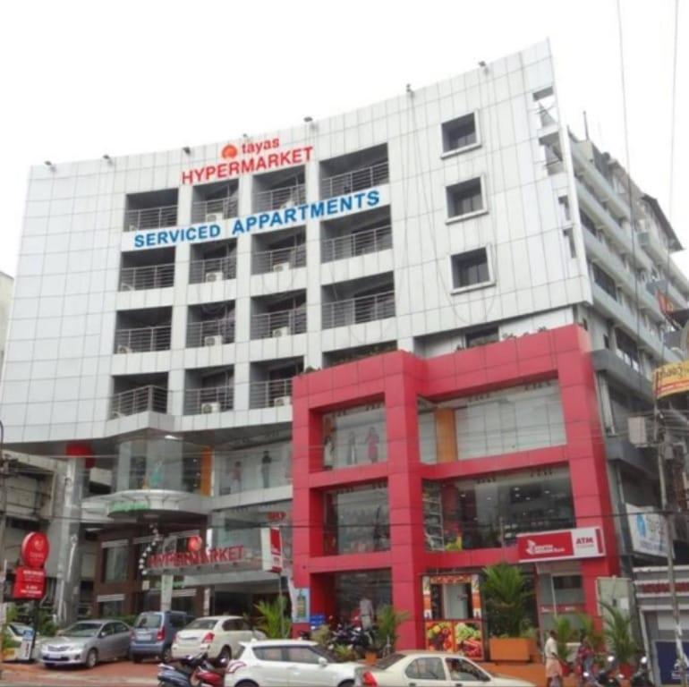 Hotel Tayas Trippapur Buitenkant foto