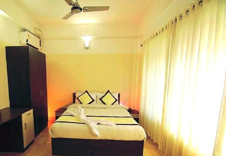 Hotel Tayas Trippapur Buitenkant foto